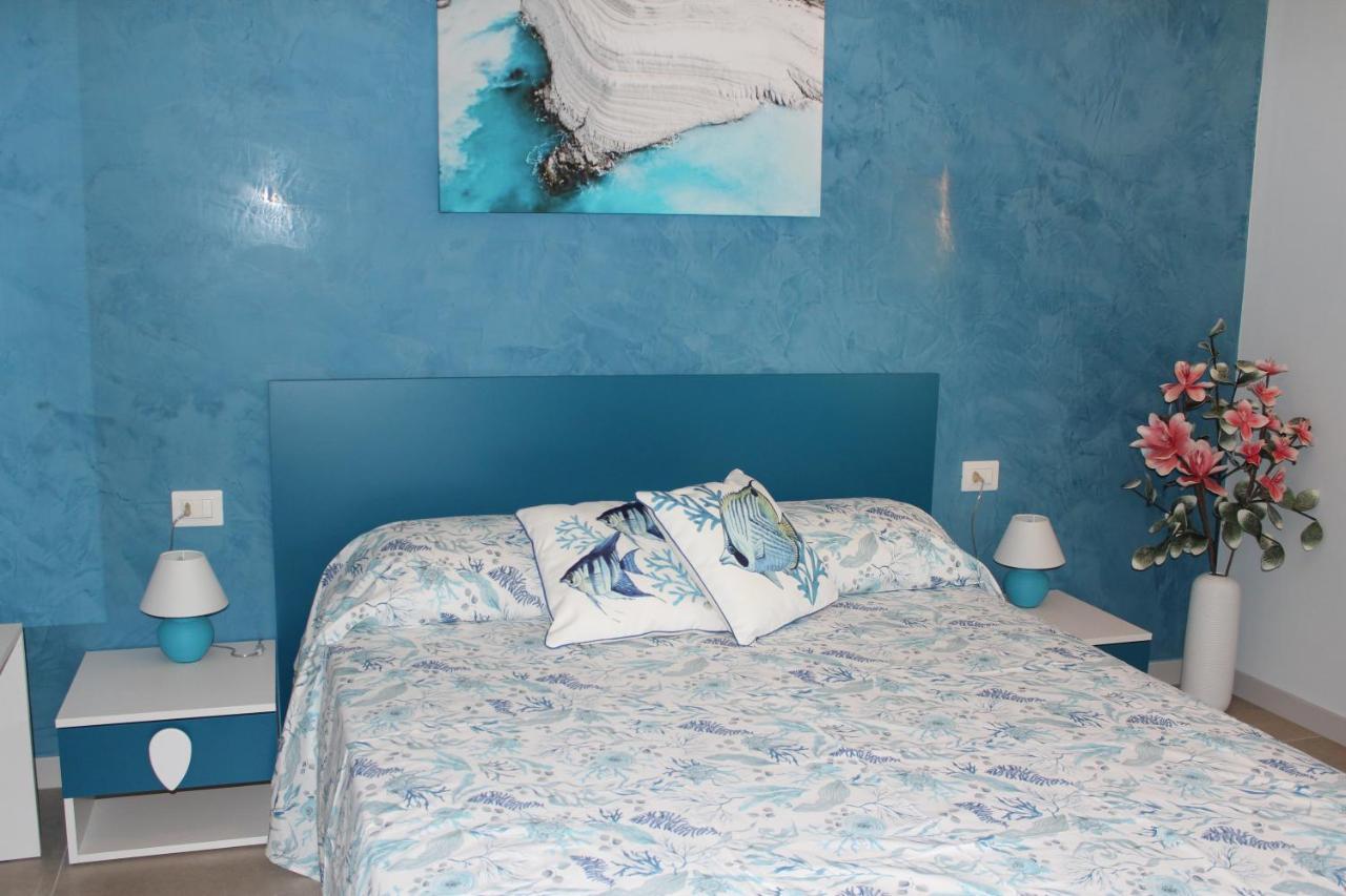B&B L'Eden Di Capo Bianco 蒙塔莱格罗 外观 照片